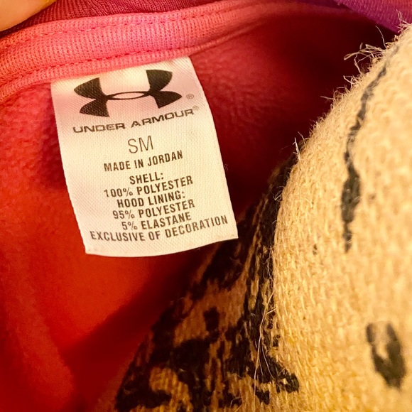 ~Under Armour~ bright pink hoodie sweatshirt - Picture 5 of 5